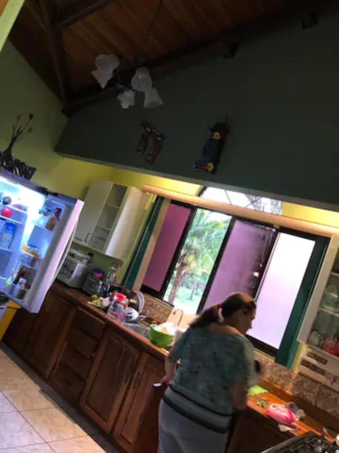 Linda Casa De Verano Con Amplias Zonas Verdes San Isidro De El General Экстерьер фото